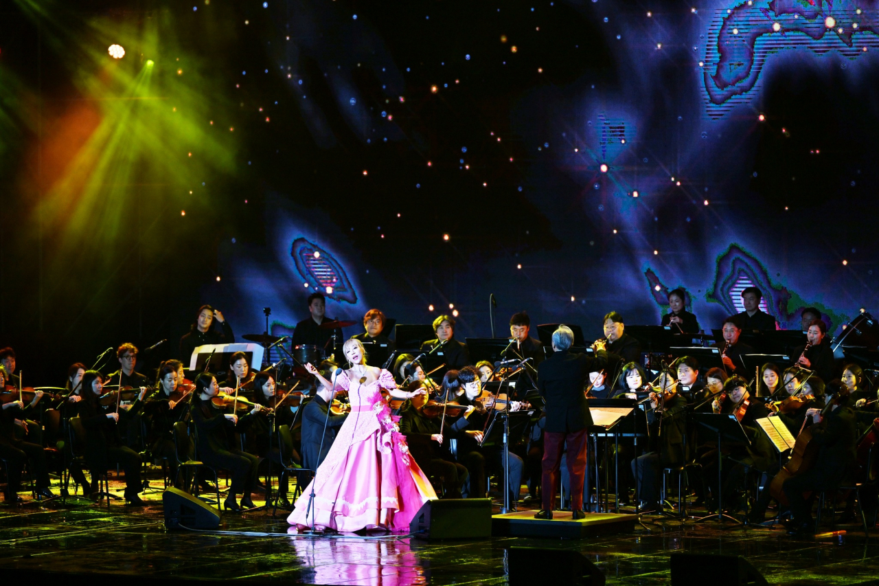 Soprano Sumi Jo performs during the “K-Culture Night” concert at the Busan Cinema Center on Wednesday. (Yonhap)