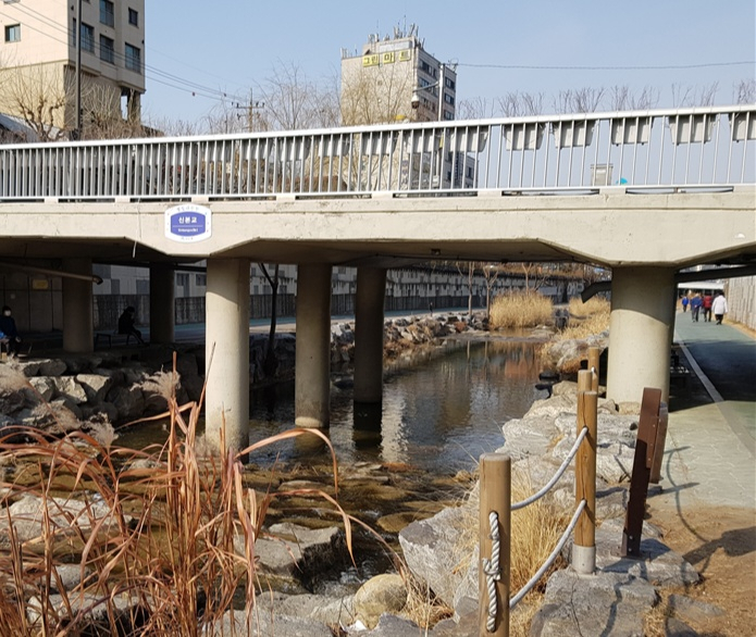서울 관악구가 5일 발생한 분당 정자교 붕괴 사고와 관련해 교량, 육교 등 공공시설물에 대한 안전 상태 특별점검을 실시한다고 7일 밝혔다. [관악구 제공]