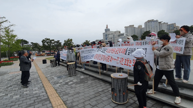 건축심의를 통과한 광주계림3지구 사업시행인가를 앞두고 광주시가 상가면적 확대 등 시정요구를 하면서 논란이 확산되고 있다. 서인주 기자
