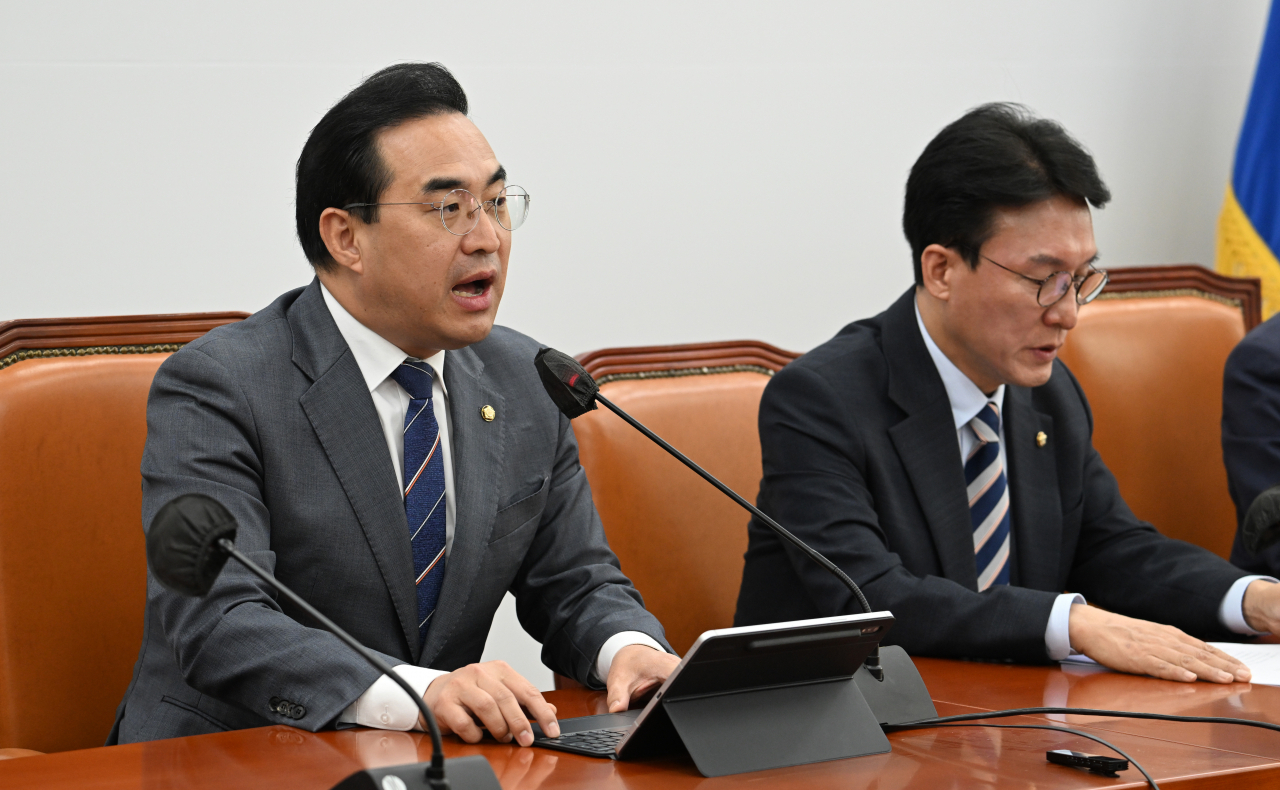 박홍근 더불어민주당 원내대표가 13일 서울 영등포구 여의도 국회의사당 본청에서 열린 더불어민주당 정책조정회의에 참석해 발언하고 있다. 임세준 기자