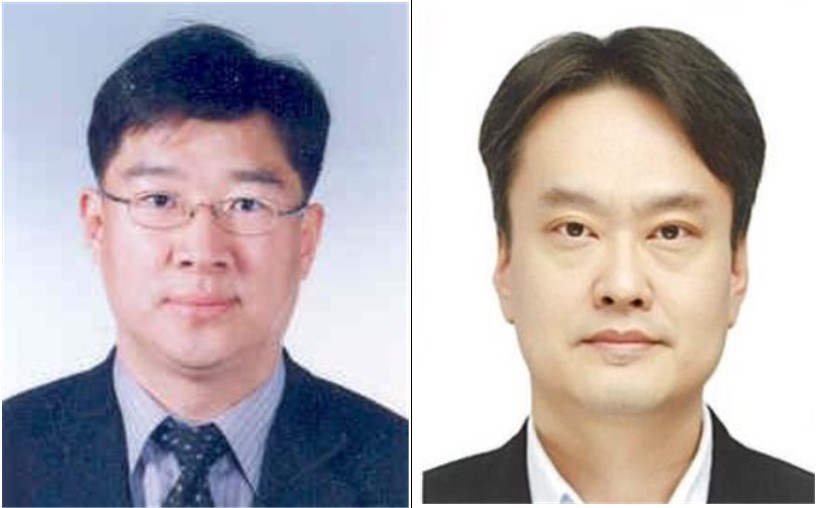 배기관용 악취저감 필터 개발자인 최태진 울산시 시설사무관(왼쪽)과 배형식 시설주사. [사진=울산시]