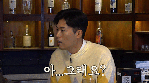 김일중 아나운서와 한국화학연구원 김영윤, 김세희 박사가 커피에 대한 이야기를 나누고 있다.[한국화학연구원 제공]