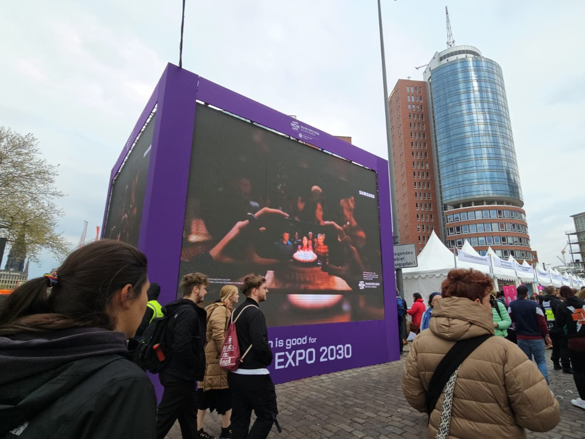 (Samsung Electronics)