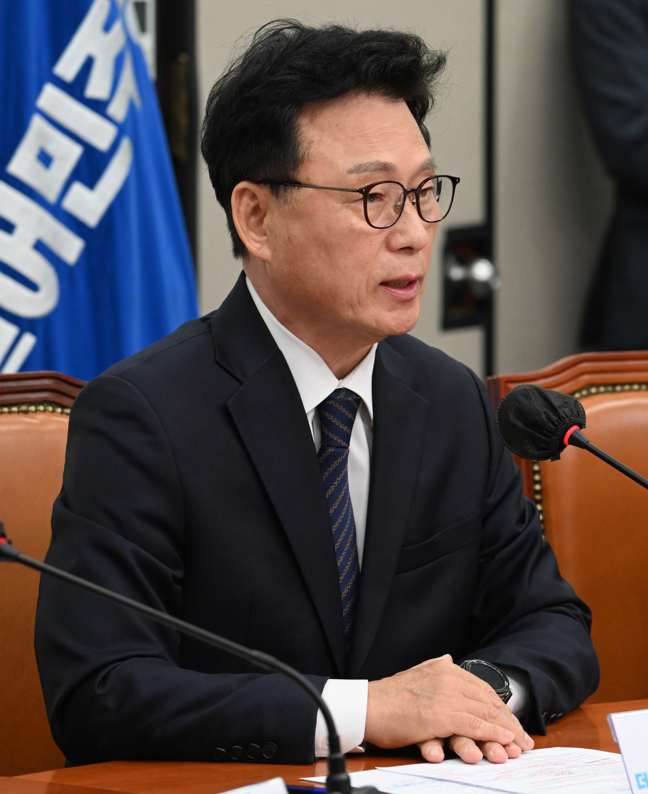 박광온 더불어민주당 원내대표가 8일 서울 영등포구 여의도 국회의사당 본청에서 열린 최고위원회의에 참석해 발언하고 있다. 임세준 기자