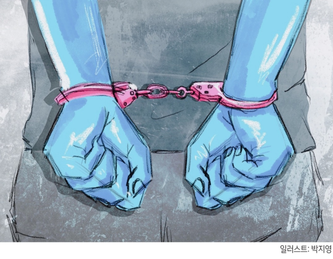 국방부는 8일 신범철 국방부차관 주관으로 첫 ‘군 사법기관장 협의회’를 열고 군내 마약범죄에 대해 원칙적으로 구속수사하고 군내 마약을 권유하거나 전달하는 행위 등에 대해서도 엄정 처벌하기로 했다.