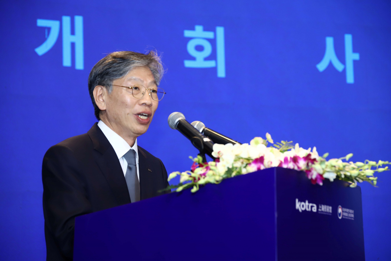 유정열 코트라 사장이 ‘한·중 뉴 비즈니스 협력 플라자’의 개회사를 하고 있다. [코트라 제공]