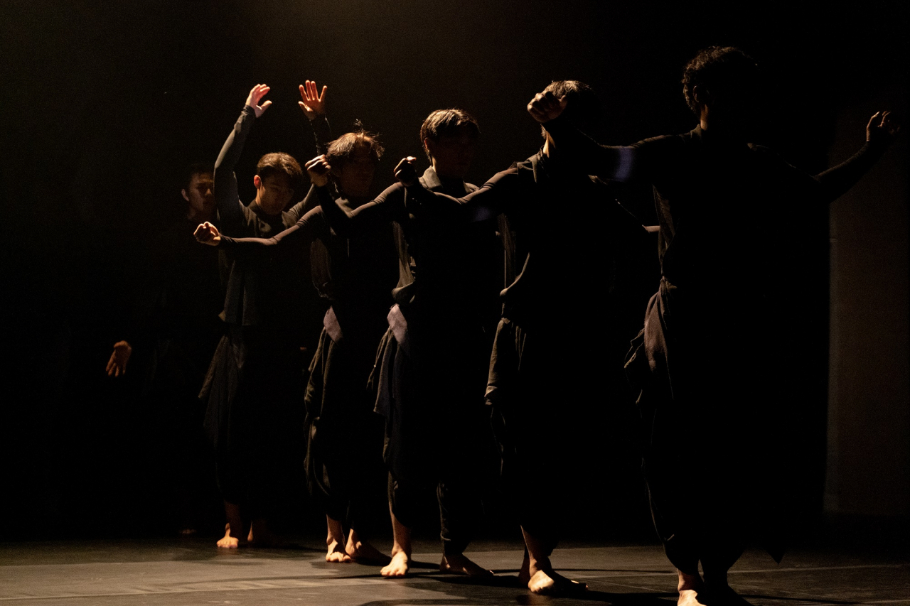 Dancers rehearse "Chun-hyang" (Jeongdong Theater)