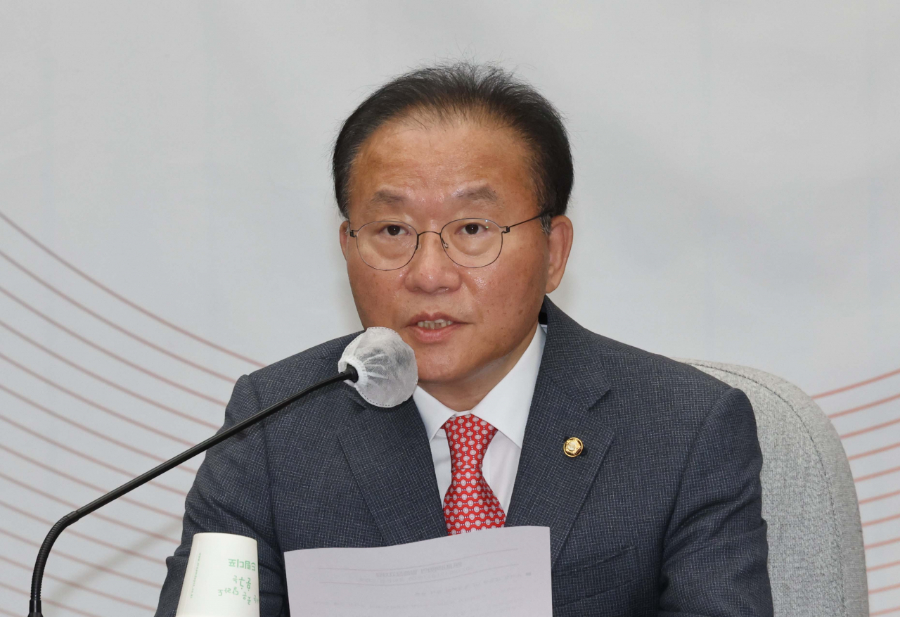 윤재옥 국민의힘 원내대표가 19일 오전 서울 여의도 국회에서 열린 원내대책회의에서 발언하고 있다. [연합]
