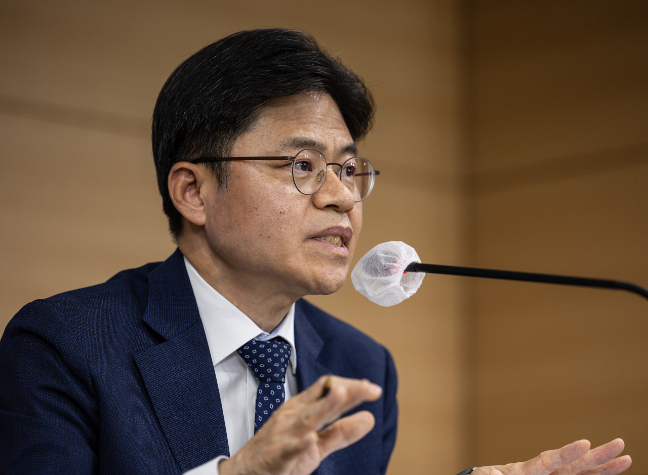 후쿠시마 원전 전문가 현장 시찰단장인 유국희 원자력안전위 위원장[연합]
