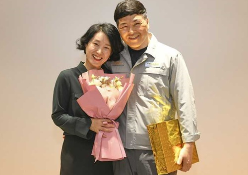 최근 진행된 현대삼호중공업 안전 음성 메시지 공모전에서 1등을 차지한 직원 가족.