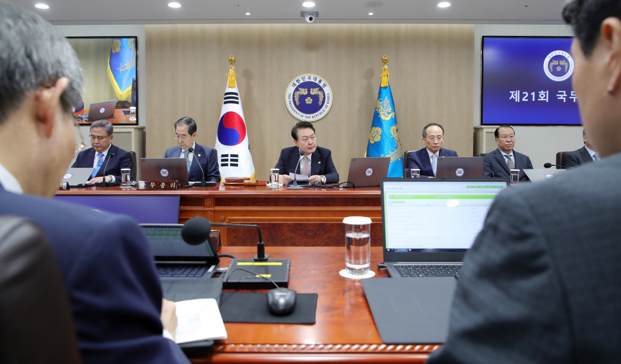 尹대통령, ‘노란봉투법’ 거부권 수순…巨野와 대치 더 심각해진다 [용산실록]