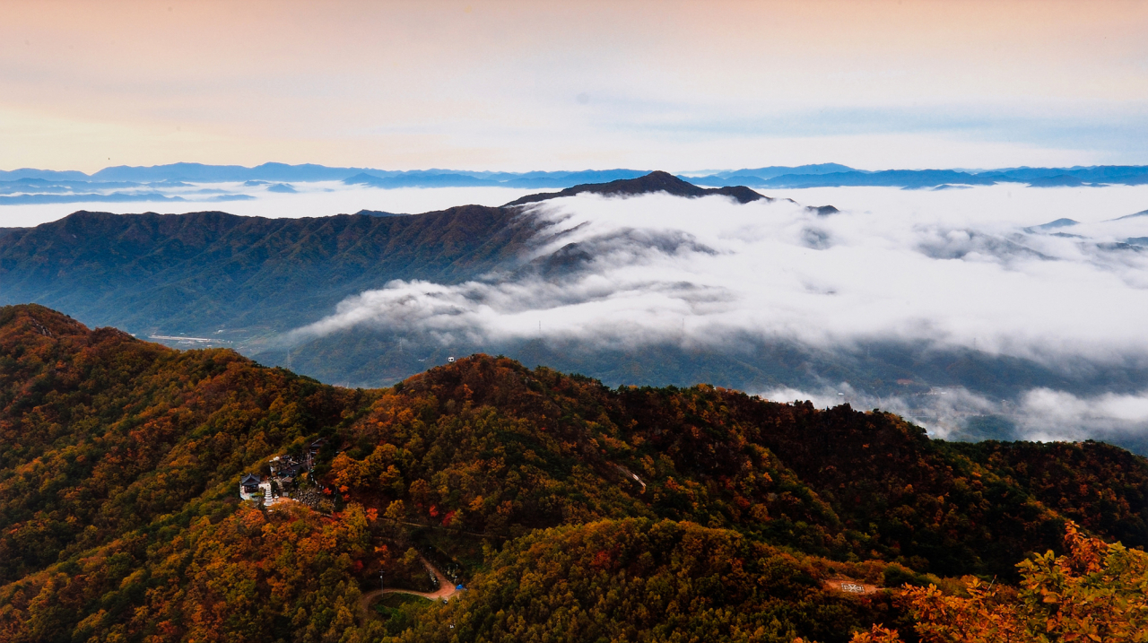 팔공산 가을 전경.[경북도 제공]