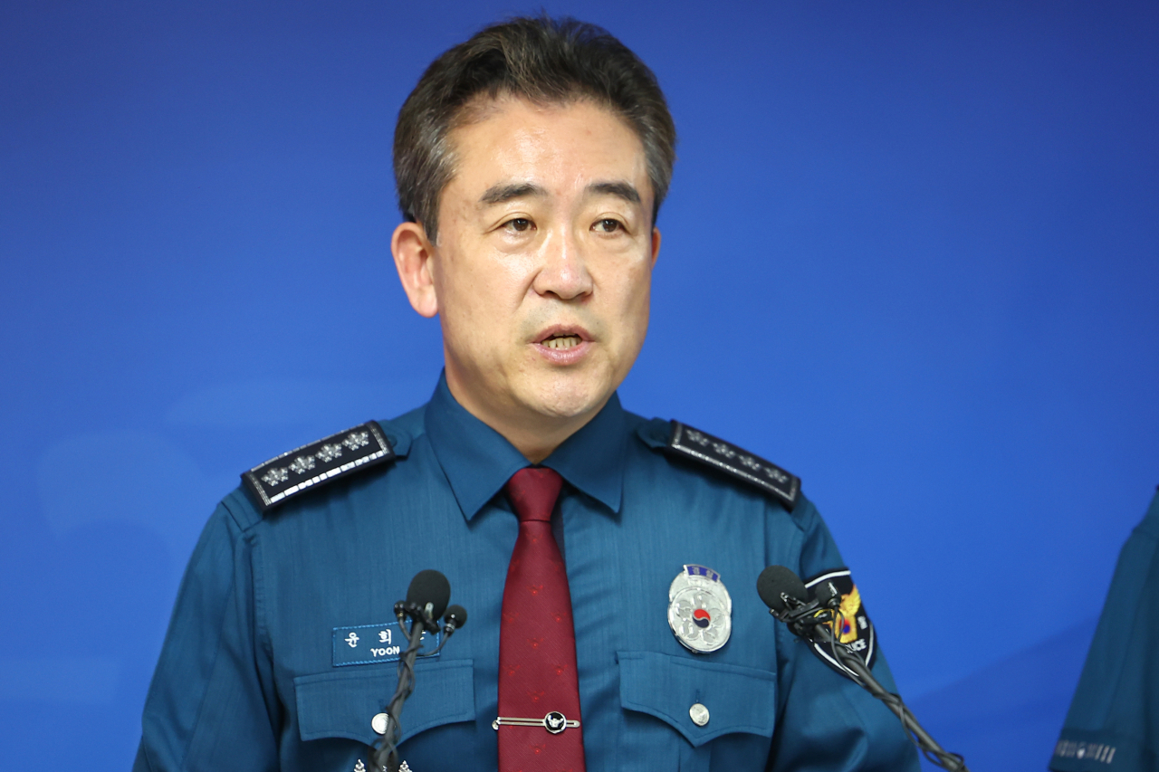 윤희근 경찰청장이 지난 18일 오후 서울 서대문구 경찰청에서 민주노총 건설노조 집회에 대한 입장을 발표하고 있다. [연합]