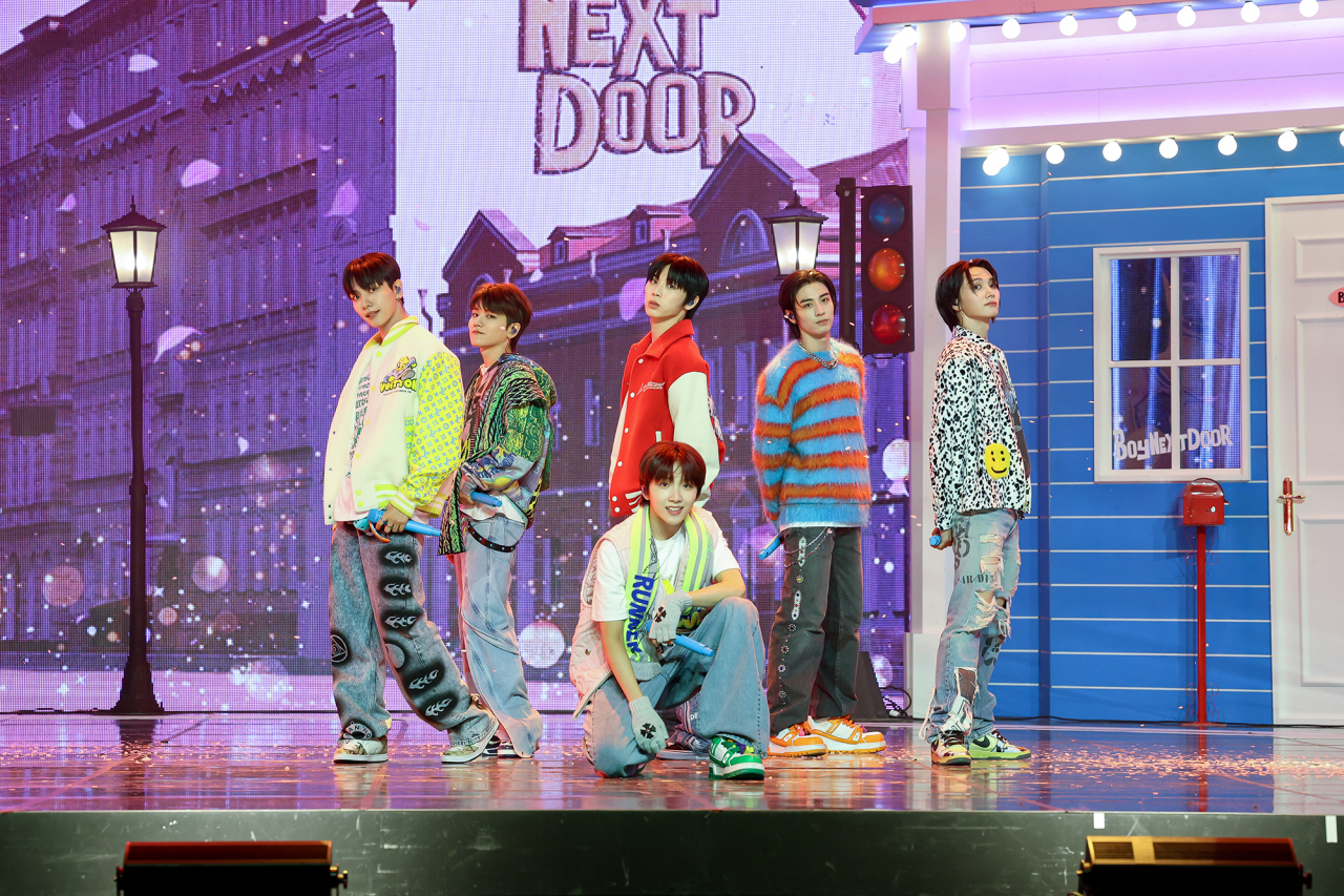 BoY NEXT DOOR プネクド　テップン Knock Knock, This is BBNEXDO! - YouTube