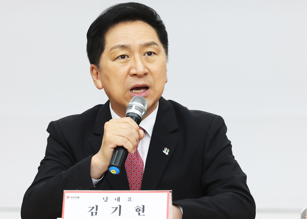 국민의힘 김기현 대표가 1일 오전 경기도 수원시 경기도당에서 열린 현장최고위원회의에서 발언하고 있다. [연합]