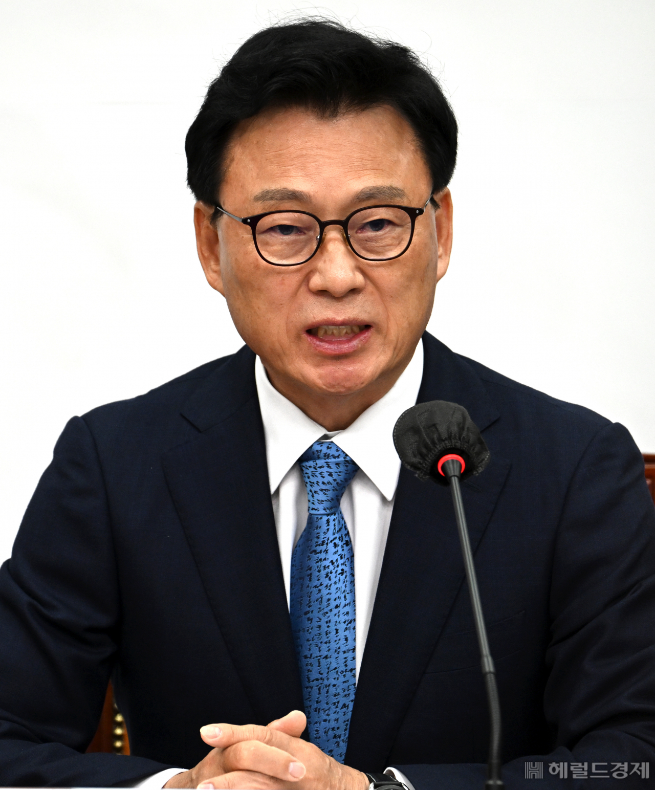 박광온 더불어민주당 원내대표가 2일 서울 영등포구 여의도 국회의사당 본청에서 열린 더불어민주당 최고위원회의에 참석해 발언하고 있다. 임세준 기자