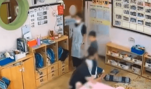 장애아동 상습 학대가 발생한 경남 진주시 장애인 전문 어린이집 내부 CCTV 영상.