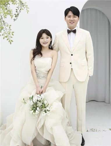 예비부부 함은지씨(왼쪽)와 최재원씨. [연합]