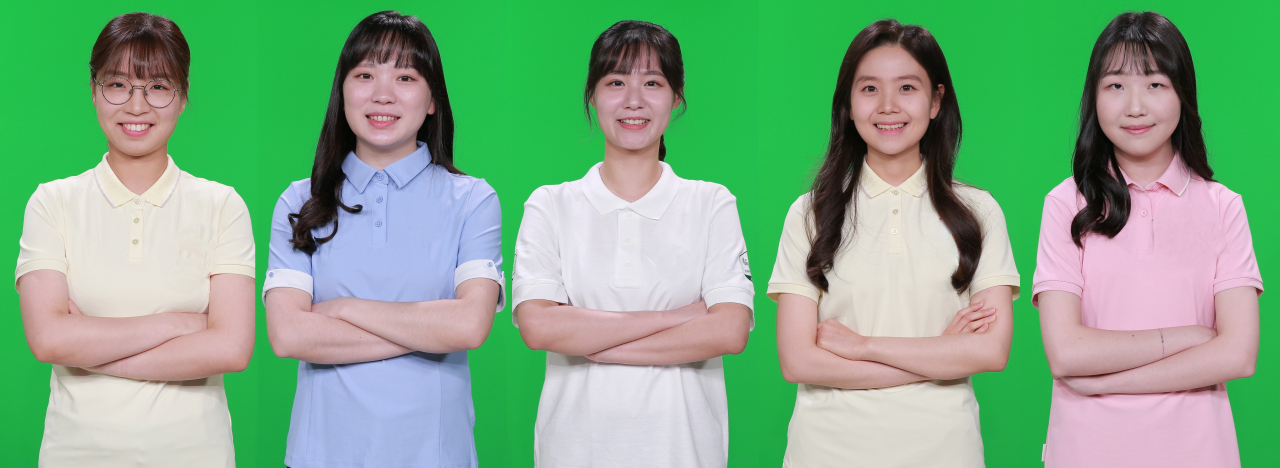 제6회 오청원배에 나서는 한국의 최정 김채영 오유진 김경은 정유진(왼쪽부터).[한국기원 제공]