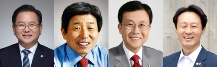 김부겸 전 총리(왼쪽부터), 유인태 전 사무총장, 원혜영 전 의원, 이탄희 의원.