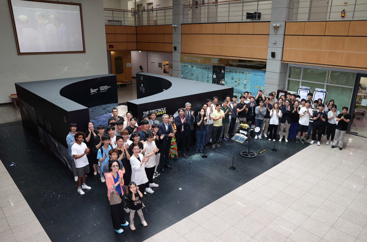 다누리 스펙타클 전시 장면.[KAIST 제공]