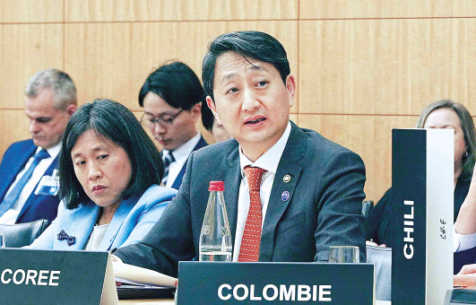 안덕근 산업통상자원부 통상교섭본부장이 7일(현지시간) 프랑스 파리 OECD 본부에서 열린 2023 OECD 각료이사회에 참석해 발언하고 있다. [연합]