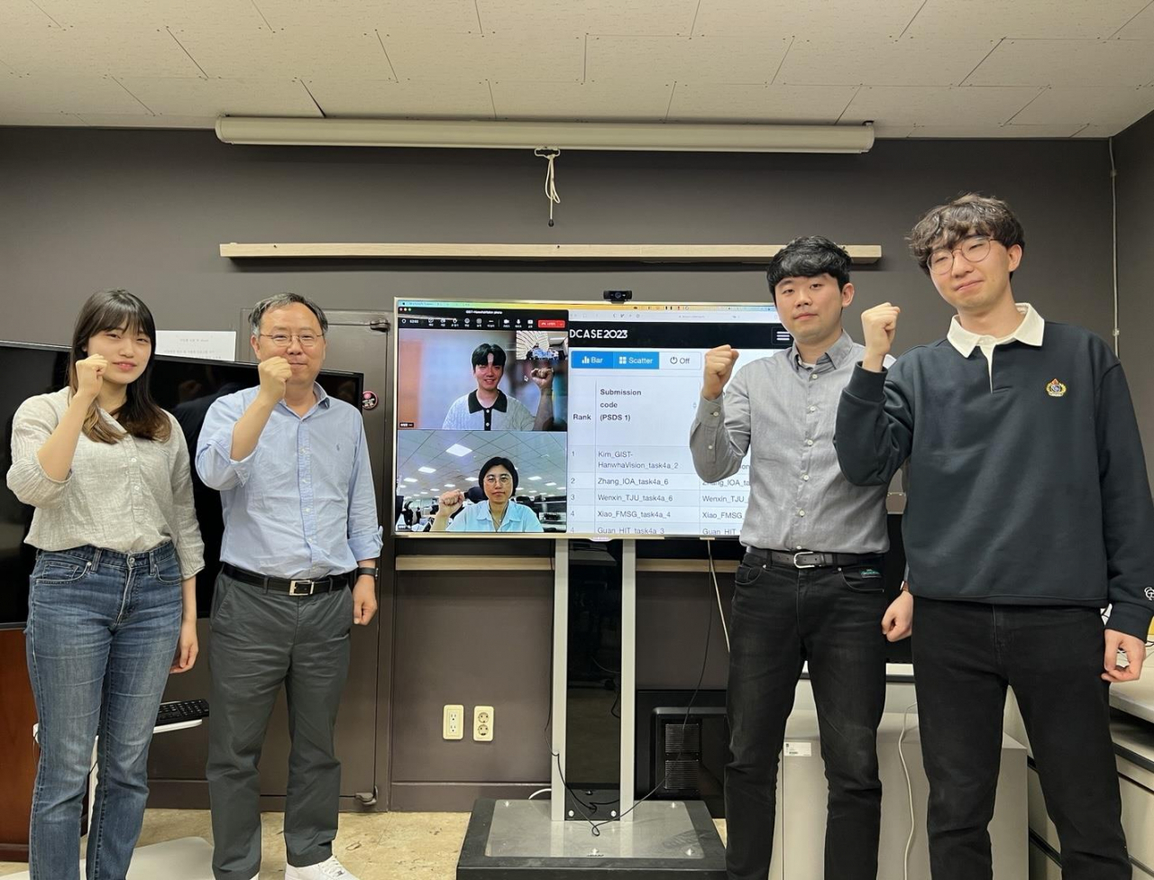 이번 연구를 수행한 지스트 연구진. 송윤아(왼쪽부터) 학생, 김홍국 교수, 김지원, 손상원 학생.[지스트 제공]