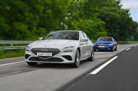 G70 roars with sports sedan performance