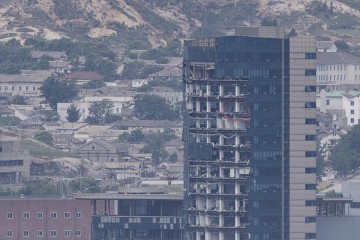 원고 ‘대한민국’·피고 ‘조선인민공화국’…‘남북연락사무소 폭파’ 447억 손배소[종합]