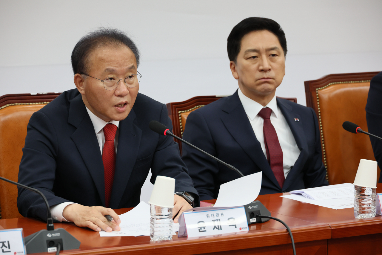 윤재옥 국민의힘 원내대표가 15일 오전 국회에서 열린 최고위원회의에서 발언하고 있다. [연합]