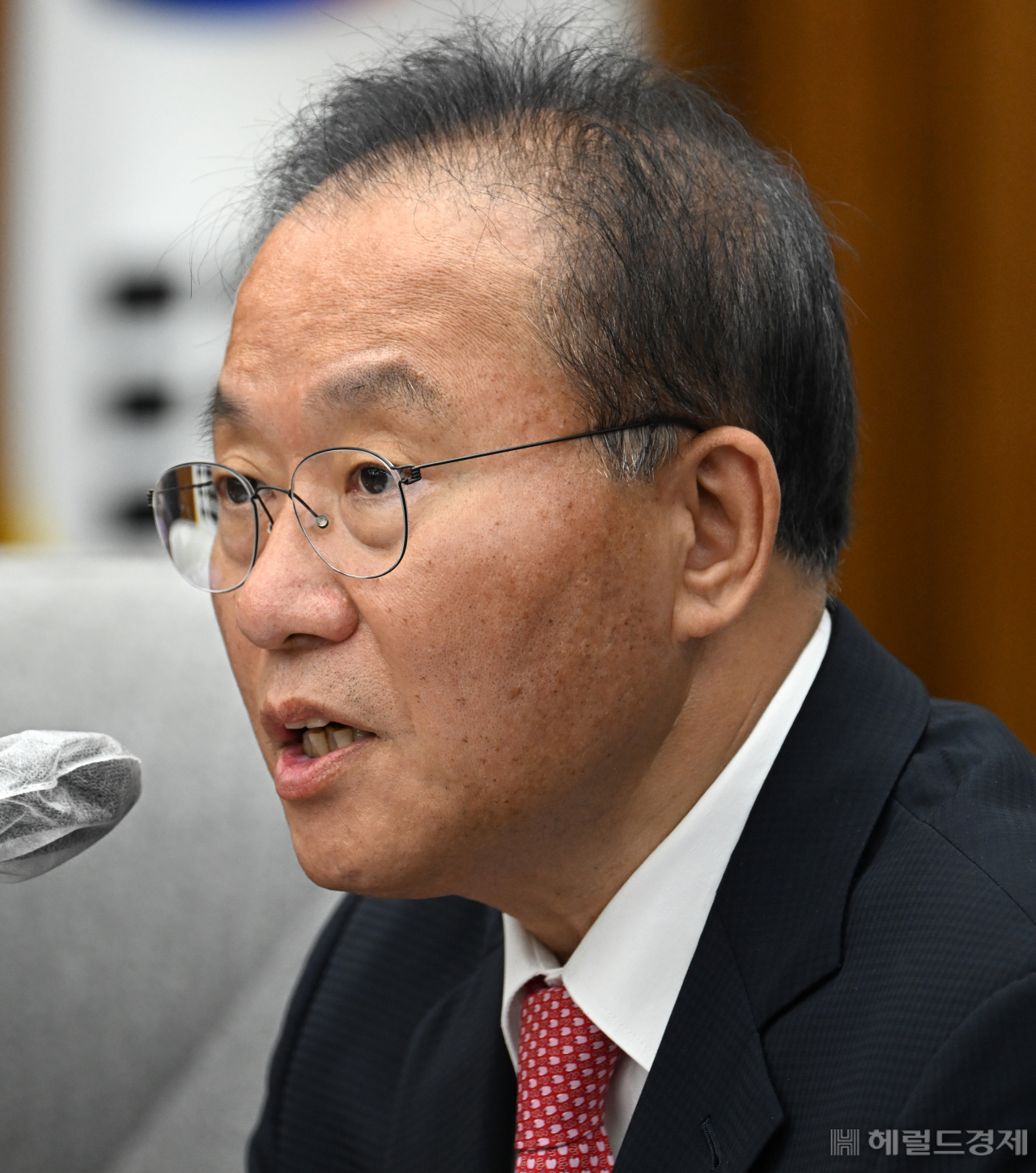 윤재옥 국민의힘 원내대표가 16일 서울 영등포구 여의도 국회의사당 본청에서 열린 국민의힘 원내대책회의에 참석해 발언하고 있다. 임세준 기자