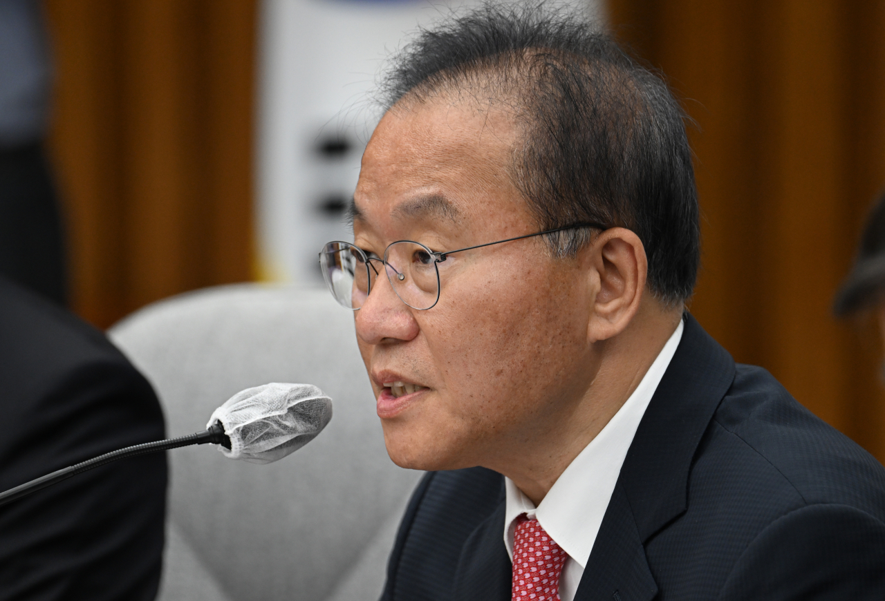 윤재옥 국민의힘 원내대표가 16일 서울 영등포구 여의도 국회의사당 본청에서 열린 국민의힘 원내대책회의에 참석해 발언하고 있다. 임세준 기자