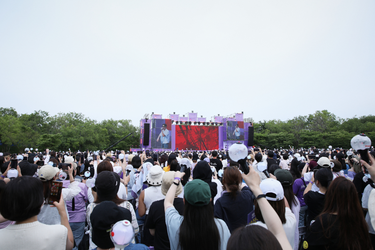 방탄소년단 RM이 진행한 ‘BTS 10주년 페스타 @여의도’의 특별 프로그램인 ‘오후 5시, 김남준입니다’. [빅히트뮤직 제공]