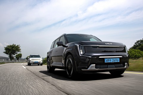 Kia presents first 3-row EV9