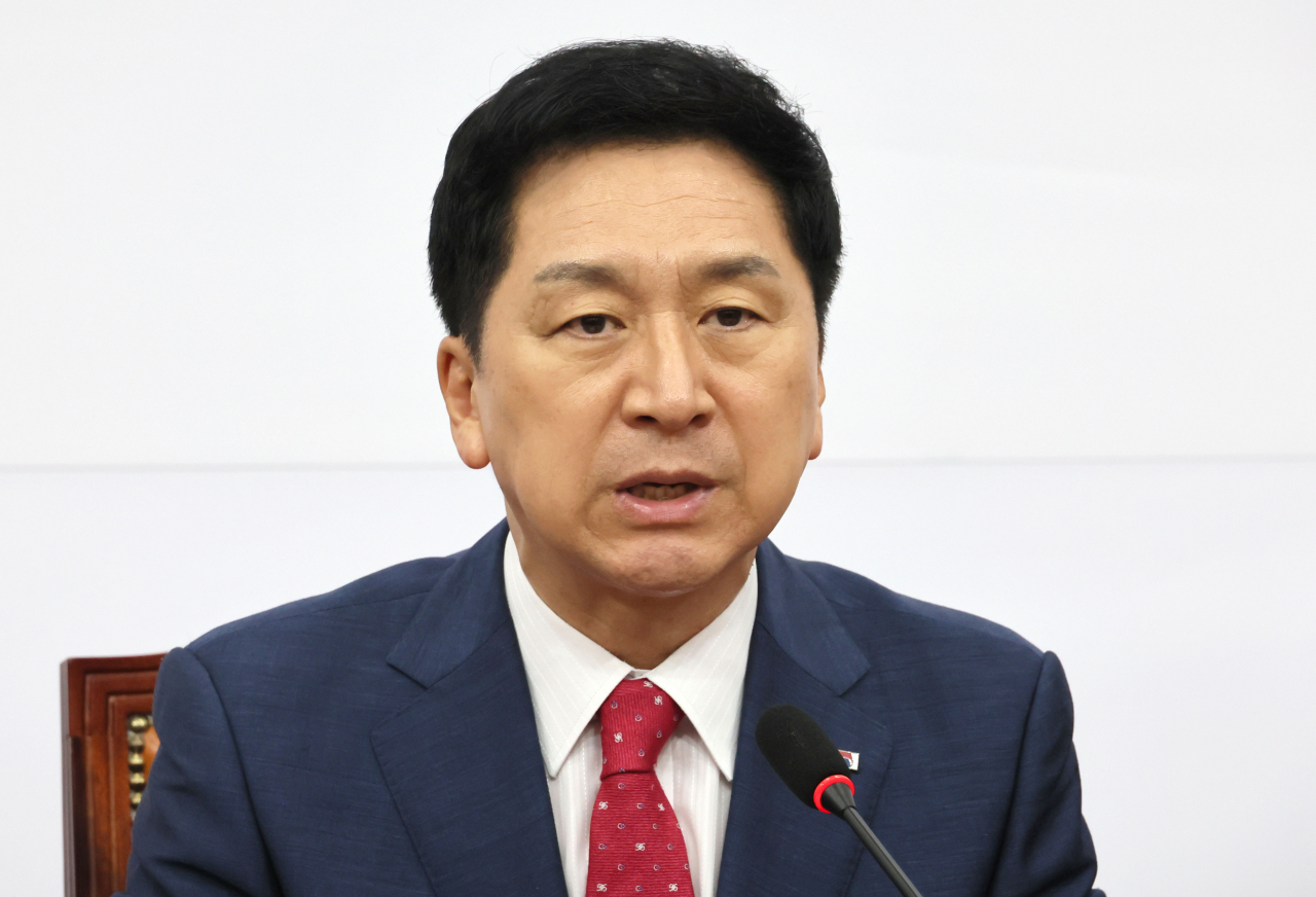 김기현 국민의힘 대표가 19일 오후 국회에서 열린 최고위원회의에서 발언하고 있다. [연합]