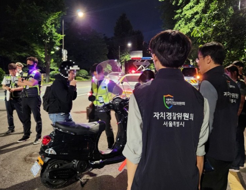 서울시 자치경찰위원회에서 이륜차 소음 집중단속을 진행하고 있다. [서울시 제공]