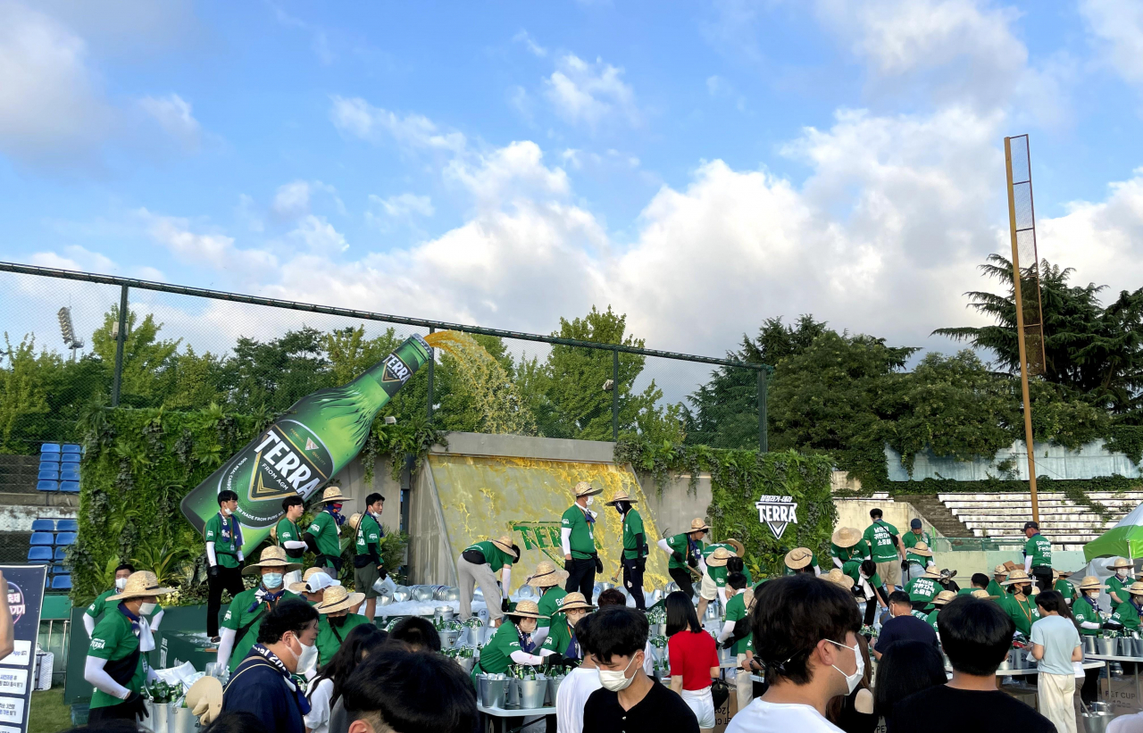 지난해 8월 열린 ‘전주가맥축제’ 현장 [하이트진로 제공]
