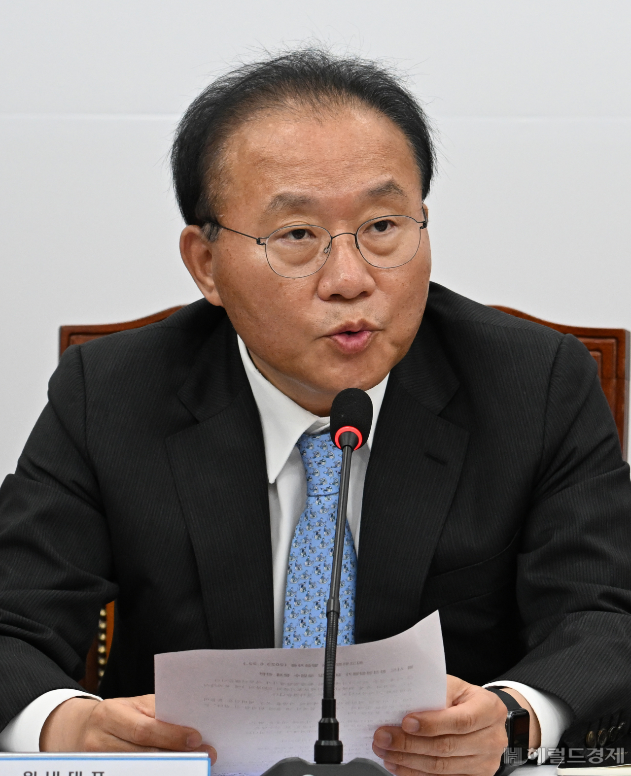 윤재옥 국민의힘 원내대표가 22일 서울 영등포구 여의도 국회에서 열린 최고위원회의에 참석해 발언하고 있다. 임세준 기자