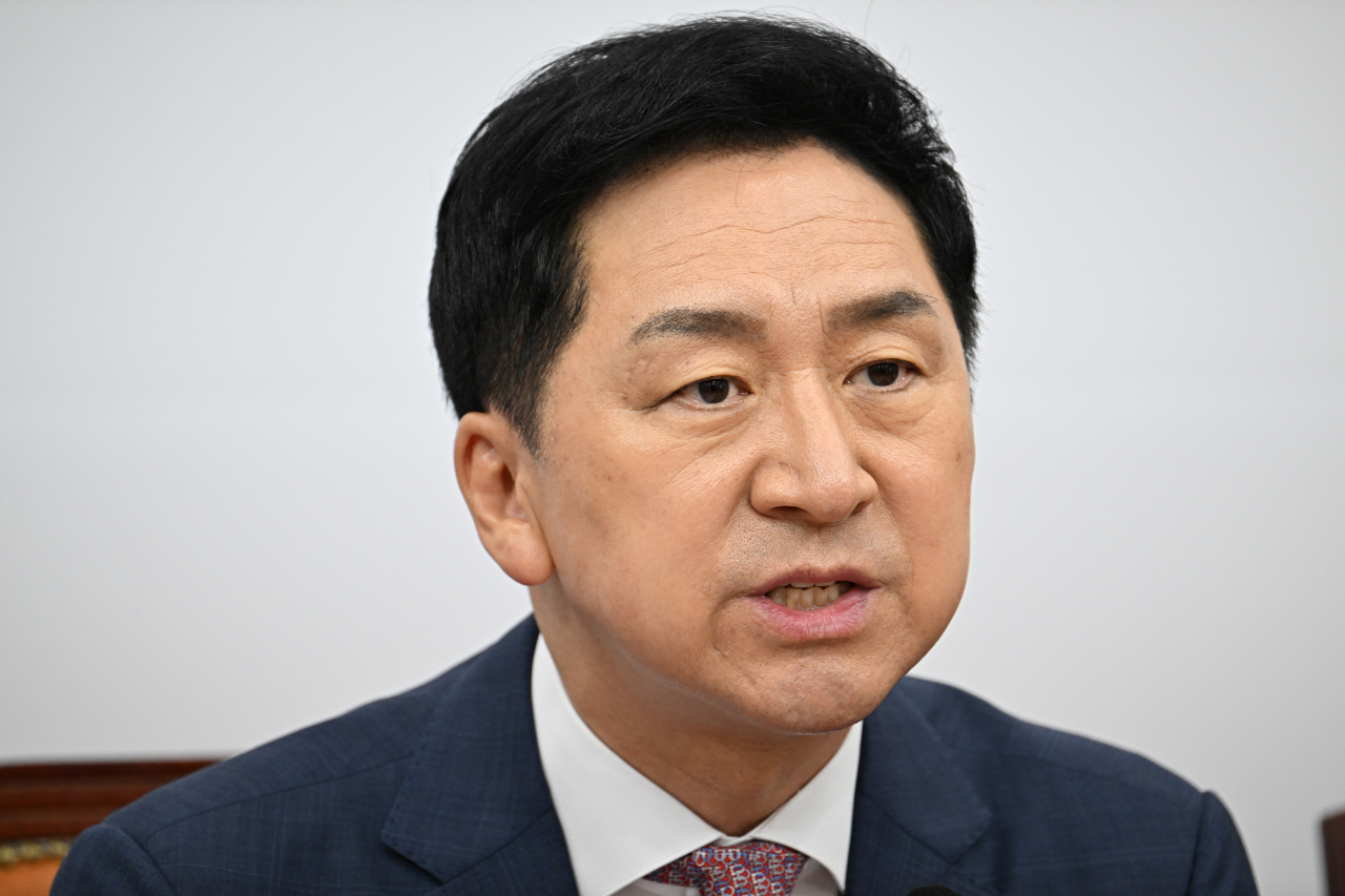 김기현 국민의힘 대표가 22일 서울 영등포구 여의도 국회에서 열린 최고위원회의에 참석해 발언하고 있다. 임세준 기자