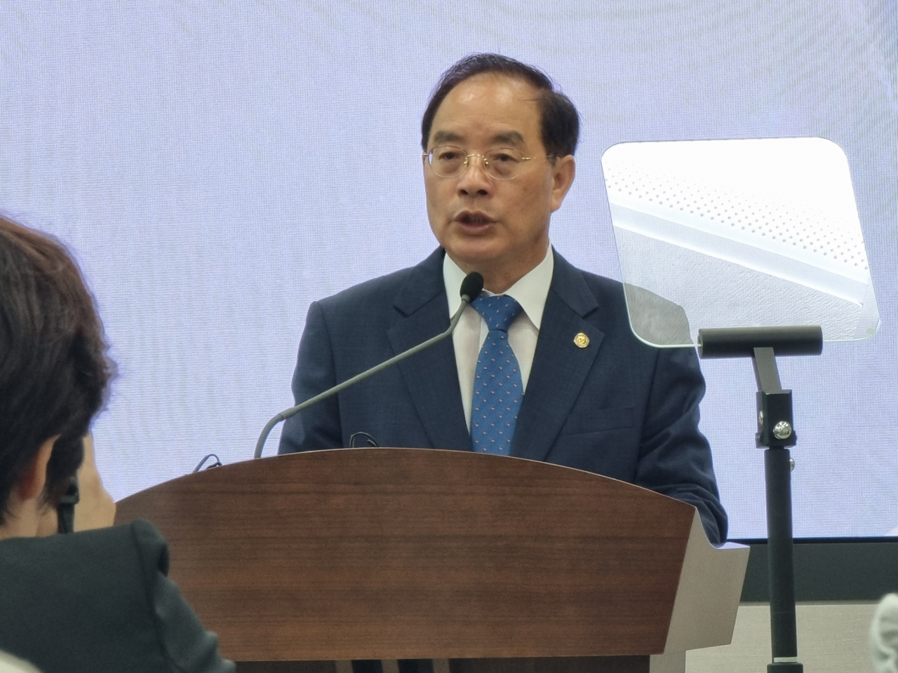 하윤수 부산시교육감이 29일 오전 11시 부산시교육청 별관 국제회의실에서 취임 1주년을 맞아 주요 성과를 발표하고 있다. [사진=임순택 기자]