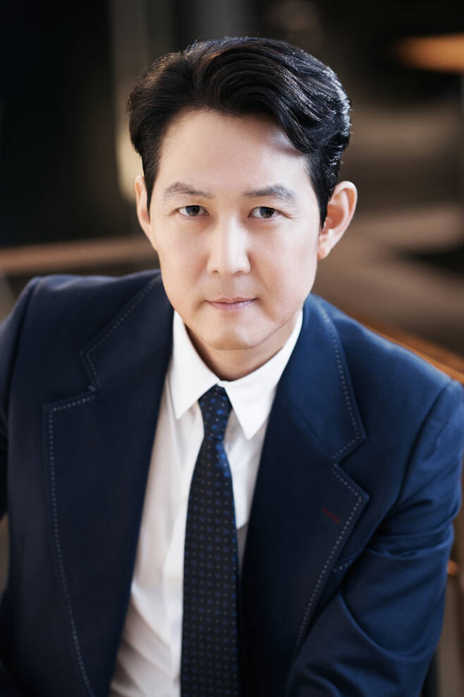 배우 이정재