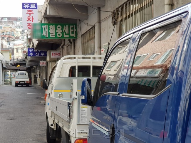 물류용으로 활용되고 있는 1t 상용차 트럭. [허럴드경제DB]