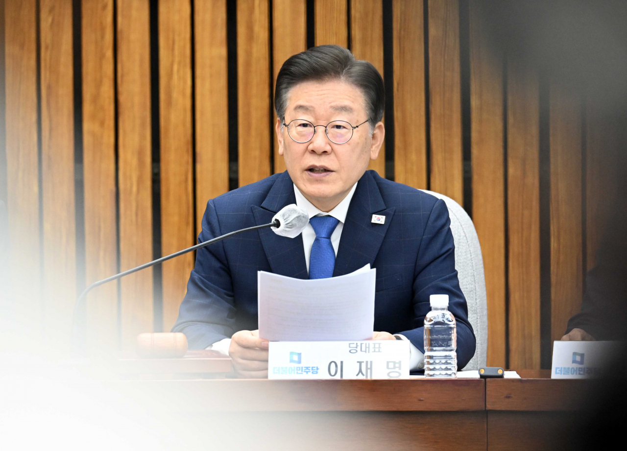 이재명 더불어민주당 대표가 5일 오전 서울 여의도 국회에서 열린 확대간부회의에서 발언하고 있다. 이상섭 기자