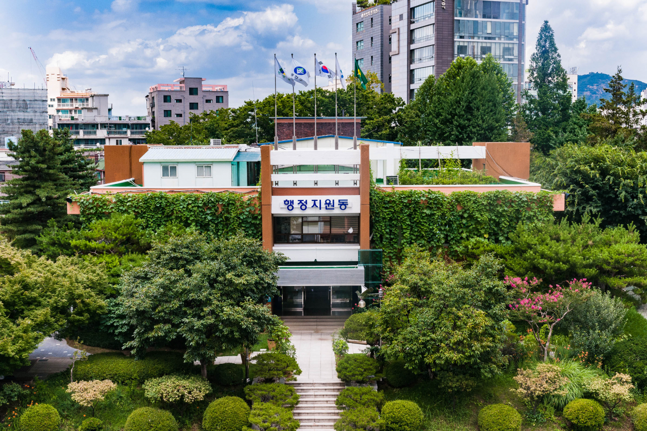 서울 광진구가 정보통신기술(ICT)을 활용해 건강관리를 돕는 ‘모바일 헬스케어’ 사업을 실시한다고 6일 밝혔다. [광진구 제공]
