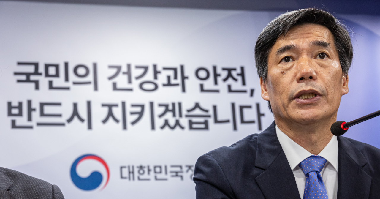 박구연 국무조정실 1차장이 5일 오전 정부서울청사에서 열린 후쿠시마 원전 오염수 방류 관련 일일 브리핑에서 IAEA 후쿠시마 방류 보고서 제출 관련 정부 입장에 대한 질문에 답하고 있다. [연합]