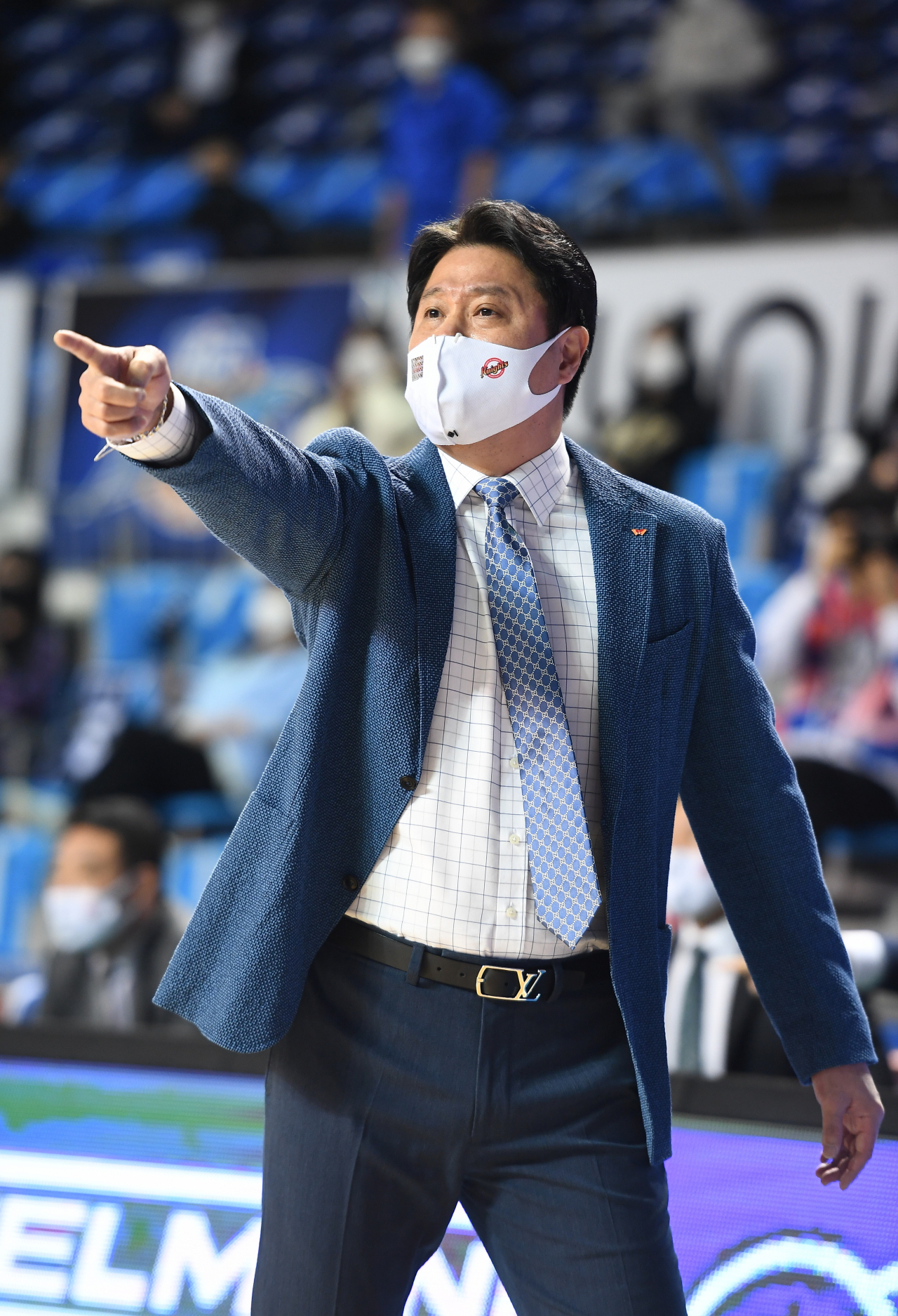 SK감독 시절 문경은 경기본부장. [KBL 제공]