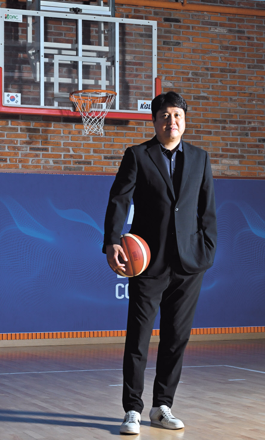 서울 강남구 KBL 사옥 지하 심판훈련코트에서 헤럴드경제와 인터뷰에 나선 문경은 KBL 경기본부장 임세준 기자