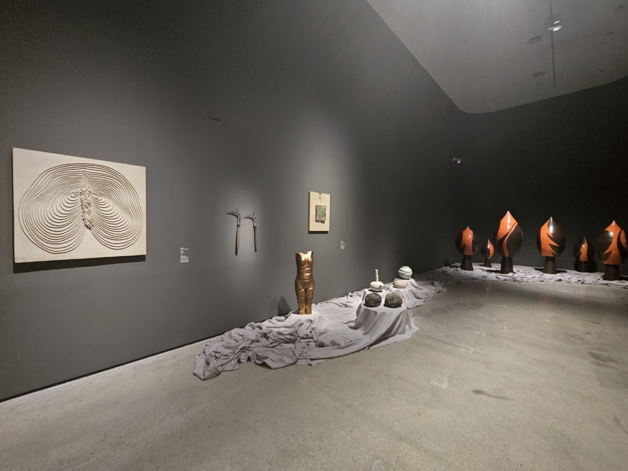 An installation view of “Only the Young: Experimental Art in Korea, 1960s-1970s” at MMCA (MMCA)