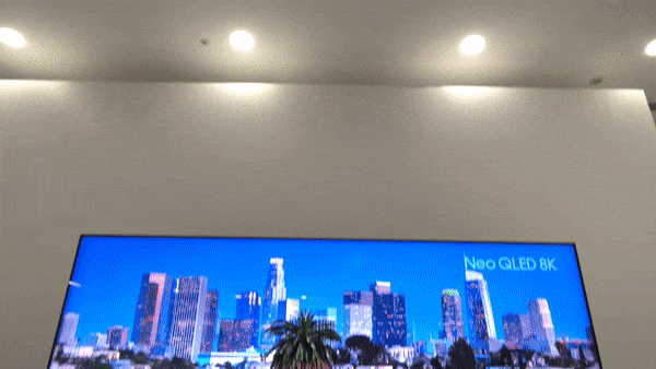 13일 국내 출시된 삼성전자 98형 네오 QLED 8K 모델[삼성전자 제공]