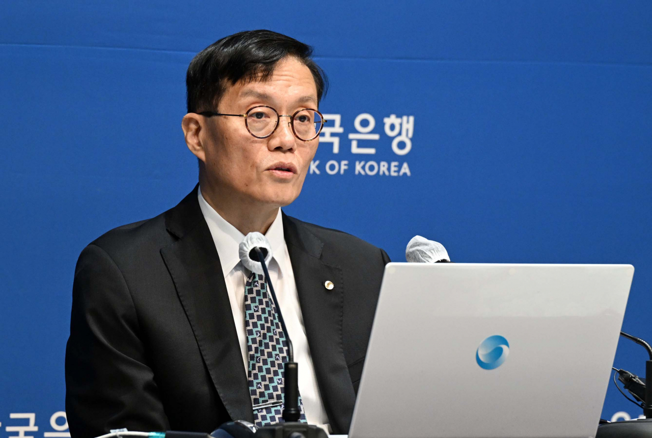 이창용 한국은행 총재가 13일 서울 중구 한국은행에서 열린 7월 금융통화위원회 금리 결정에 대한 기자간담회에서 발언하고 있다. 연합뉴스